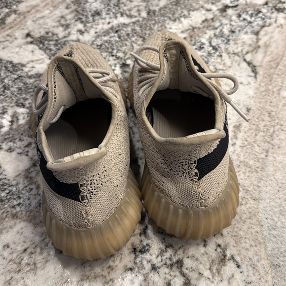 Adidas Yeezy Boost 350 V2 ‘Slate’ Men’s 9.5 - Picture 3 of 7